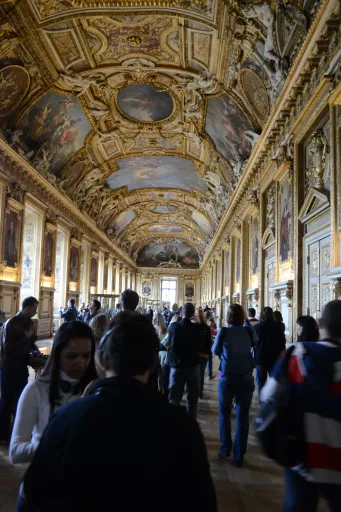 Louvre múzeum