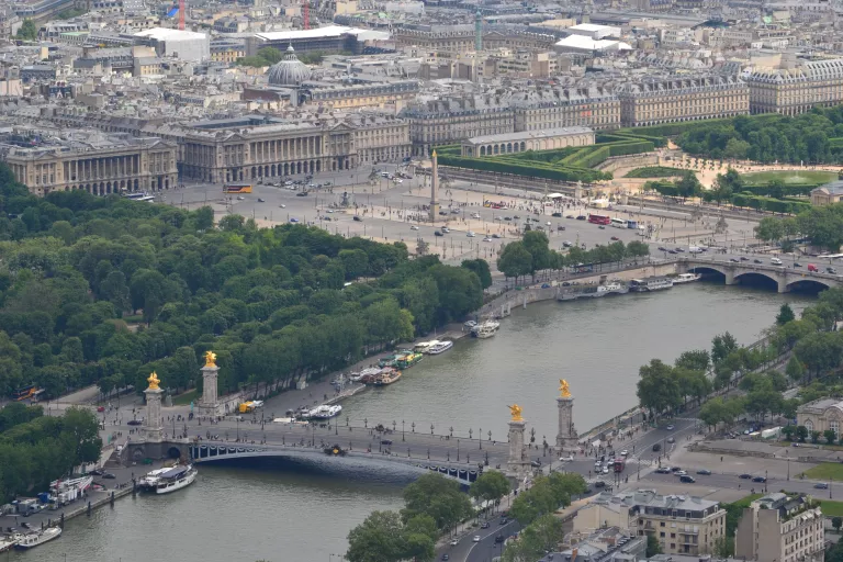 Párizs Eiffel-toronyról